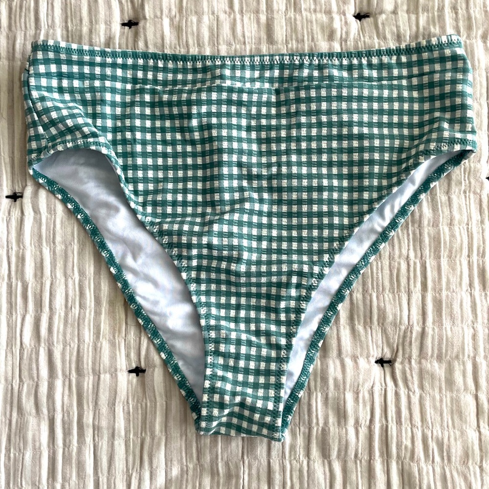 Shade & Shore high waisted plaid bottoms